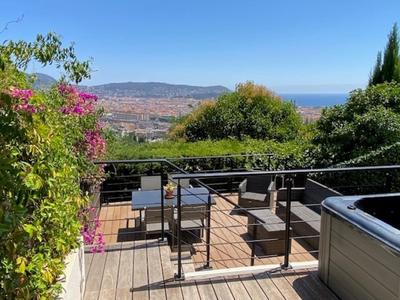 Duplex - 100 m² - 5 pièces