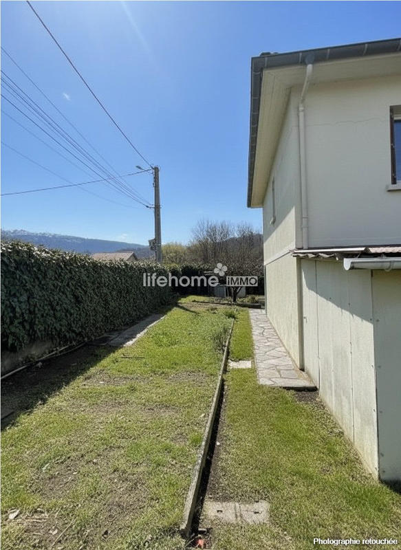 Maison - 101 m² - 6 pièces