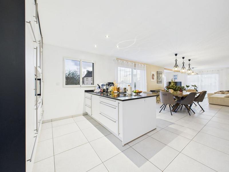 Maison - 94 m² - 3 pièces