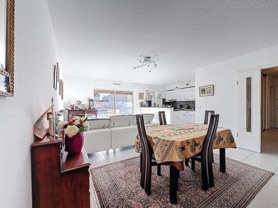 Appartement - 102 m² - 4 pièces