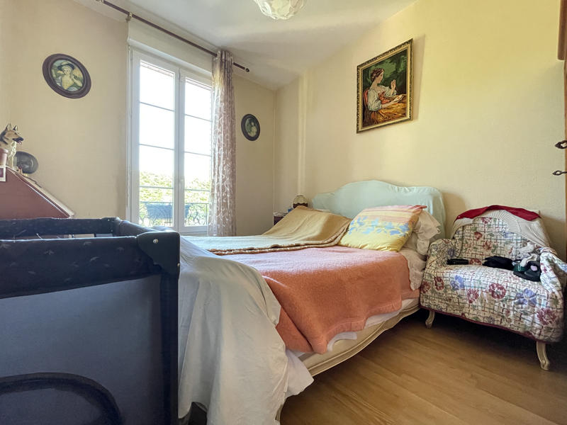 Maison - 140 m² - 9 pièces