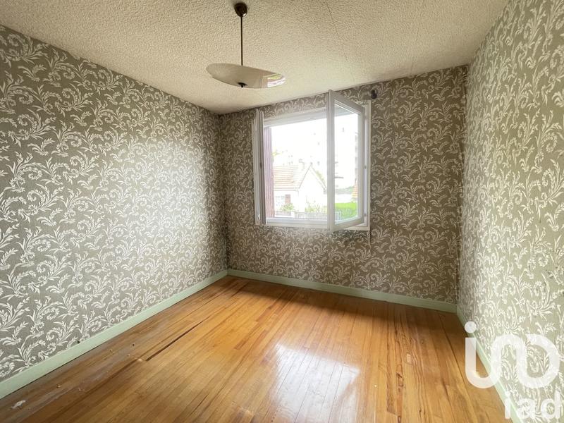 Maison - 92 m² - 5 pièces