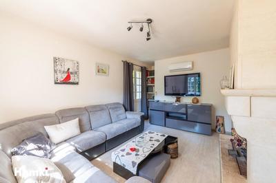 Villa - 176 m² - 7 pièces