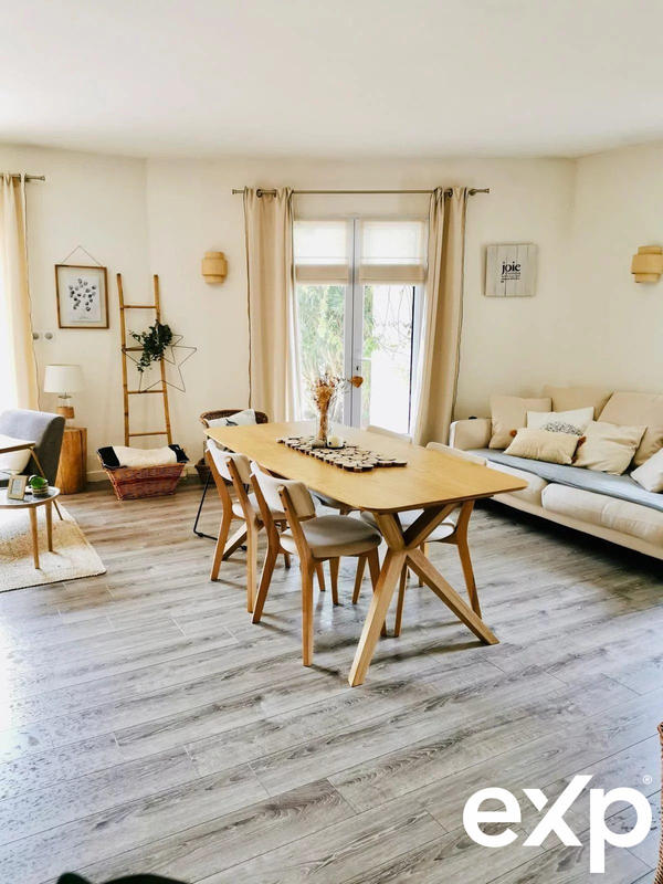 Maison - 160 m² - 7 pièces