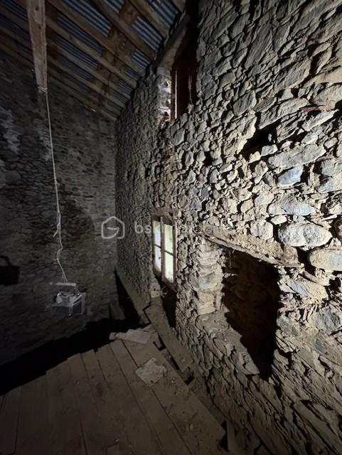 Grange - 137 m² - 4 pièces