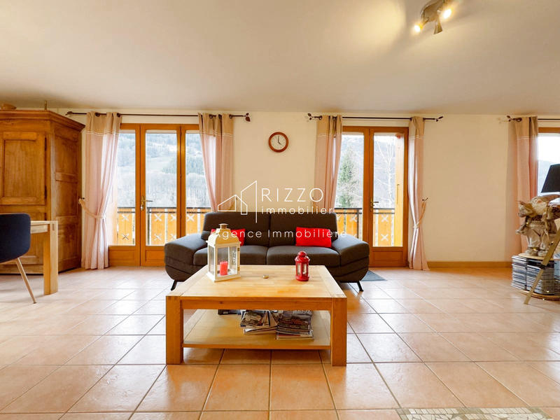 Maison - 163 m² - 5 pièces