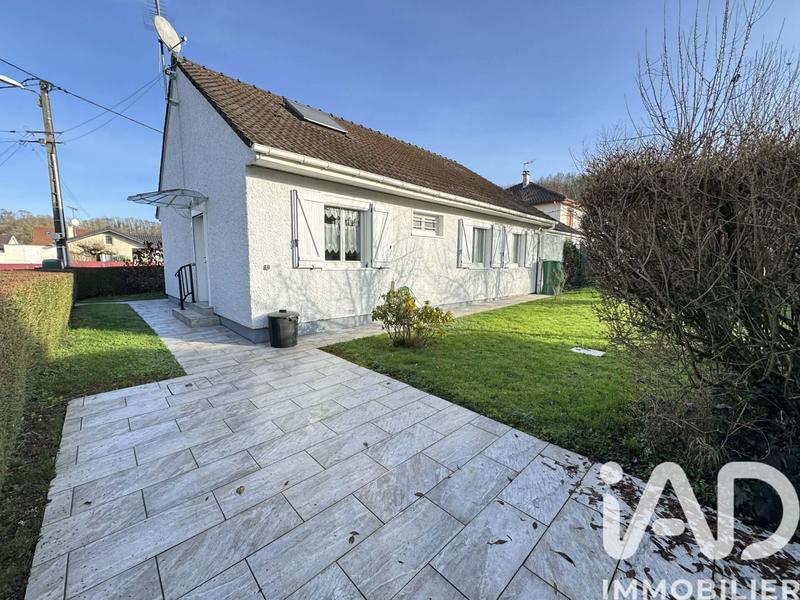 Maison - 105 m² - 6 pièces