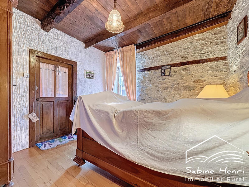 Maison ancienne - 105 m² - 4 pièces