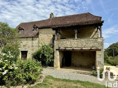 Maison - 200 m² - 7 pièces