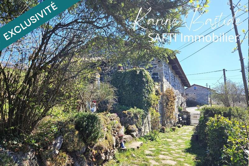 Maison - 140 m² - 10 pièces