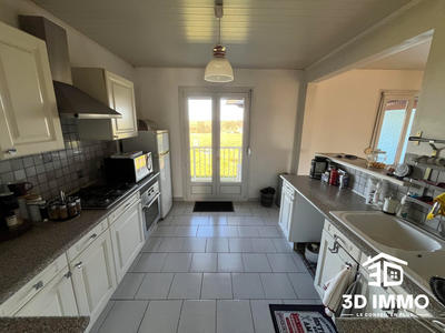 Maison - 84 m² - 4 pièces