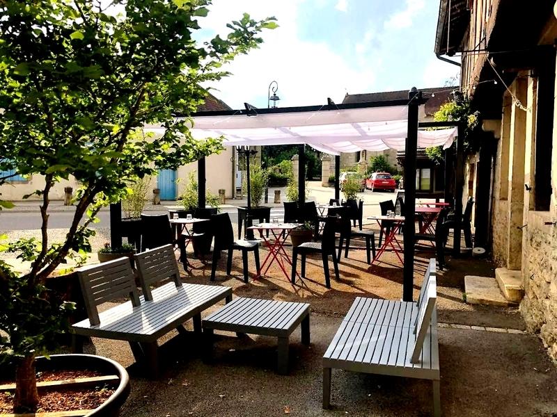 Immeuble - 1 485 m² - 28 pièces