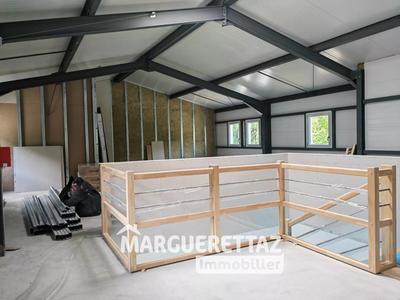 Local d'activités - 90 m²