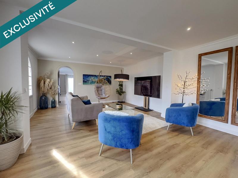 Maison - 198 m² - 7 pièces