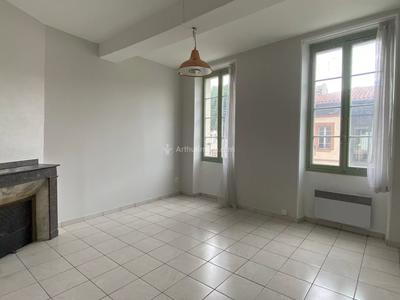 Appartement - 67 m² - 2 pièces