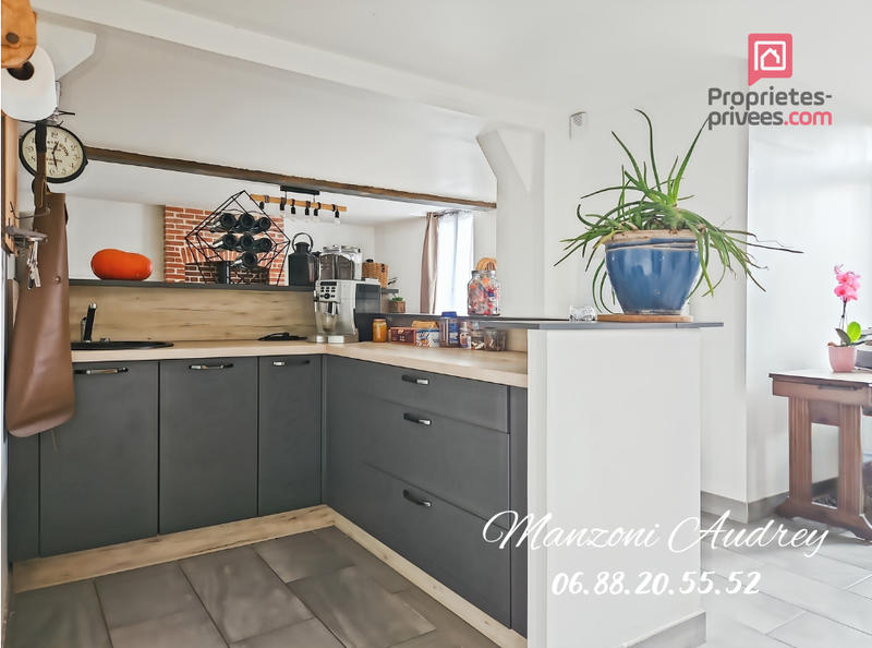 Maison - 183 m² - 6 pièces