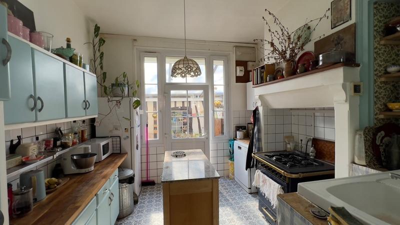 Maison bourgeoise - 163 m² - 8 pièces