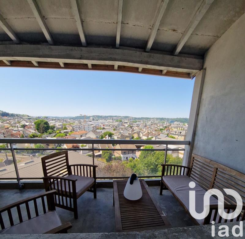 Appartement - 100 m² - 3 pièces