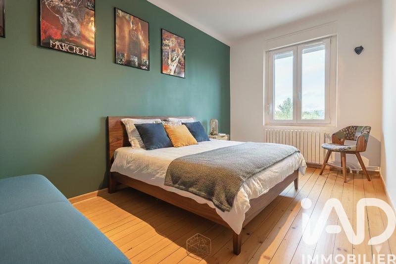 Maison - 127 m² - 7 pièces