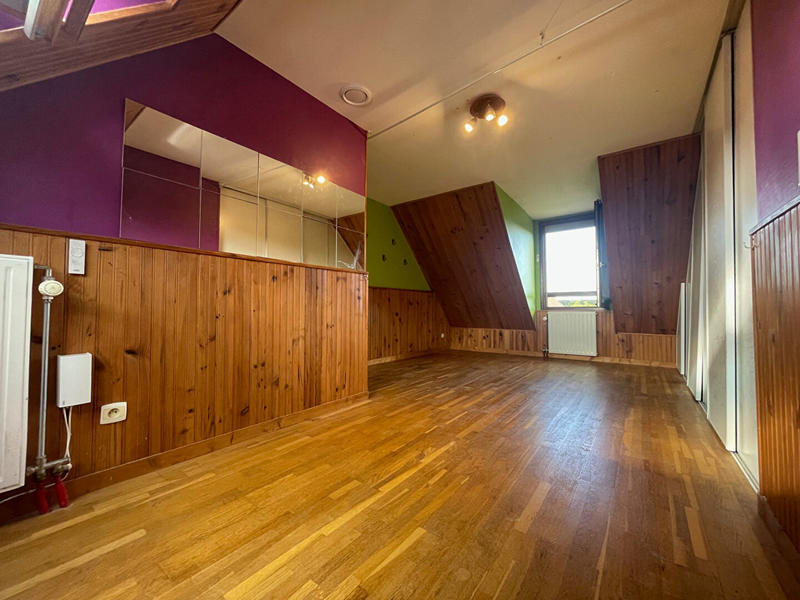 Maison - 145 m² - 8 pièces