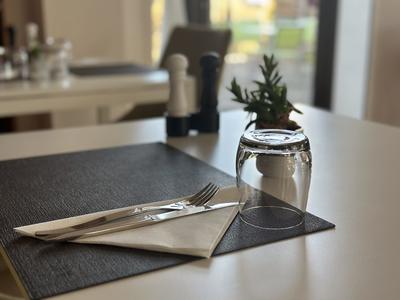 Fonds de commerce - Hôtellerie / Restauration - 150 m²