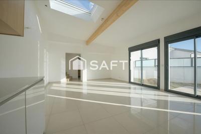 Maison - 110 m² - 4 pièces