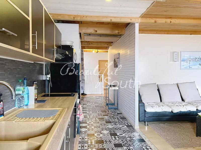 Maison de village - 254 m² - 6 pièces