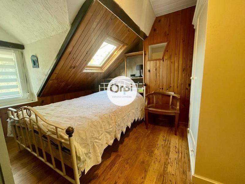 Maison - 104 m² - 4 pièces