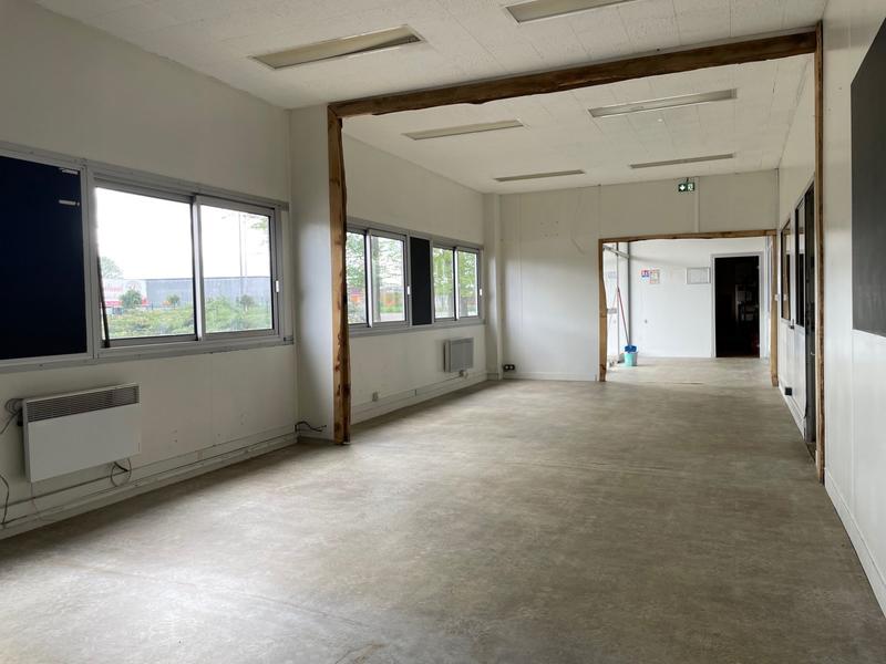 Local commercial - 700 m²