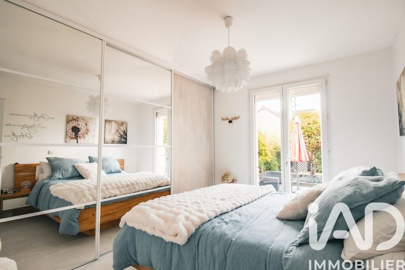 Maison - 158 m² - 7 pièces