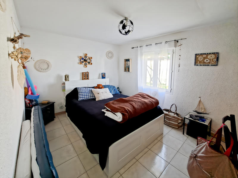 Villa - 90 m² - 4 pièces