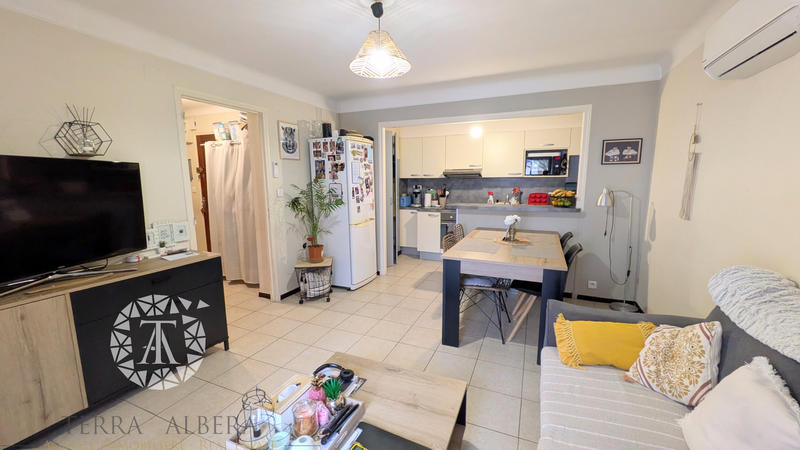 Villa - 104 m² - 6 pièces