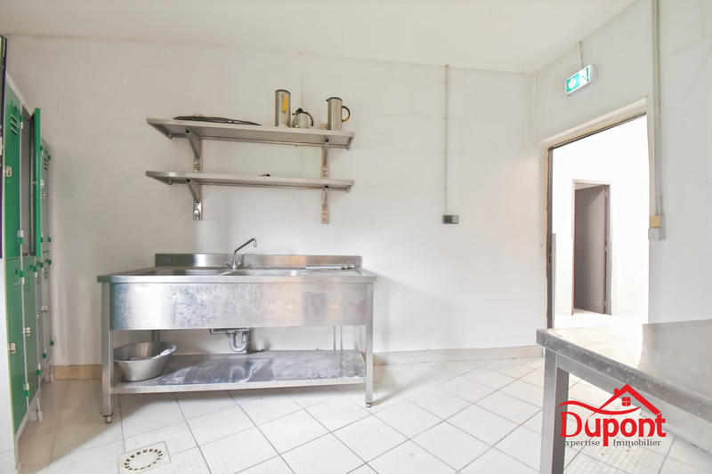 Local commercial - 4 259 m²