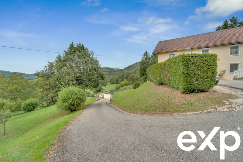 Maison - 167 m² - 6 pièces