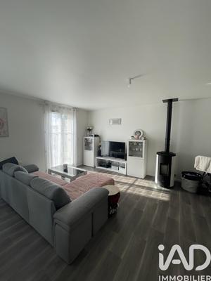 Maison - 80 m² - 5 pièces