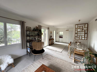 Maison - 103 m² - 4 pièces