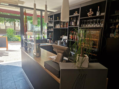 Fonds de commerce - Magasins - 109 m²