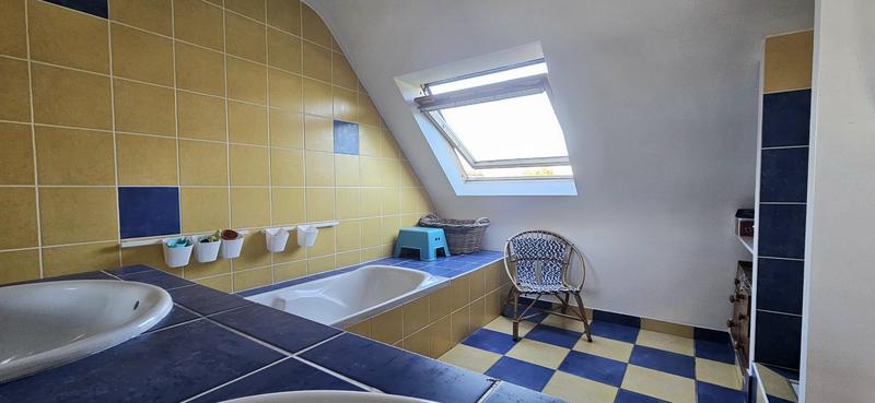 Maison - 135 m² - 6 pièces