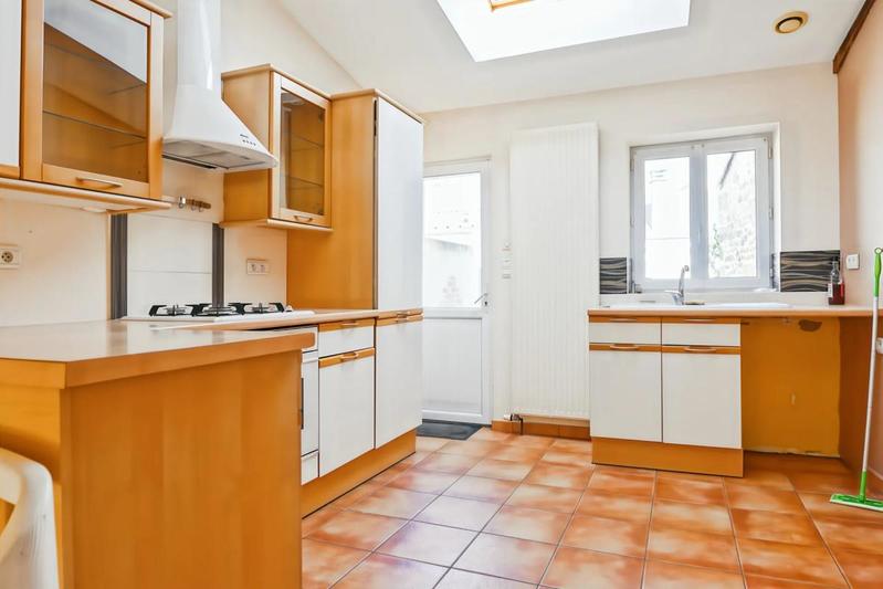 Maison - 142 m² - 6 pièces