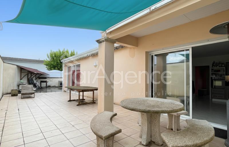 Maison - 162 m² - 5 pièces