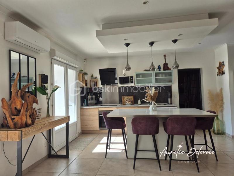 Maison traditionnelle - 95 m² - 4 pièces