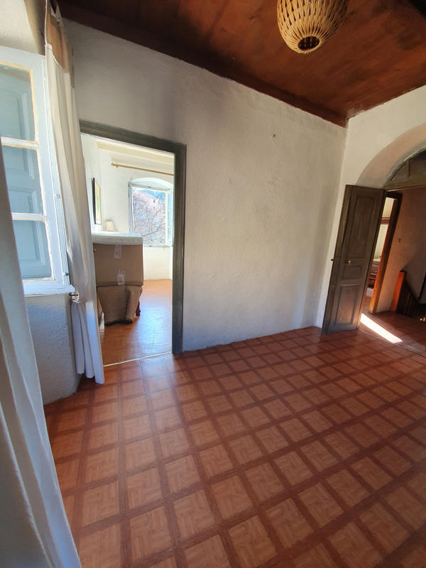 Maison de village - 110 m² - 5 pièces