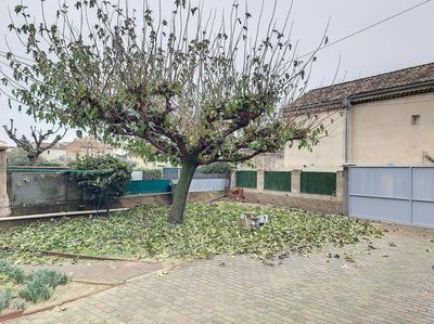 Maison traditionnelle - 88 m² - 4 pièces