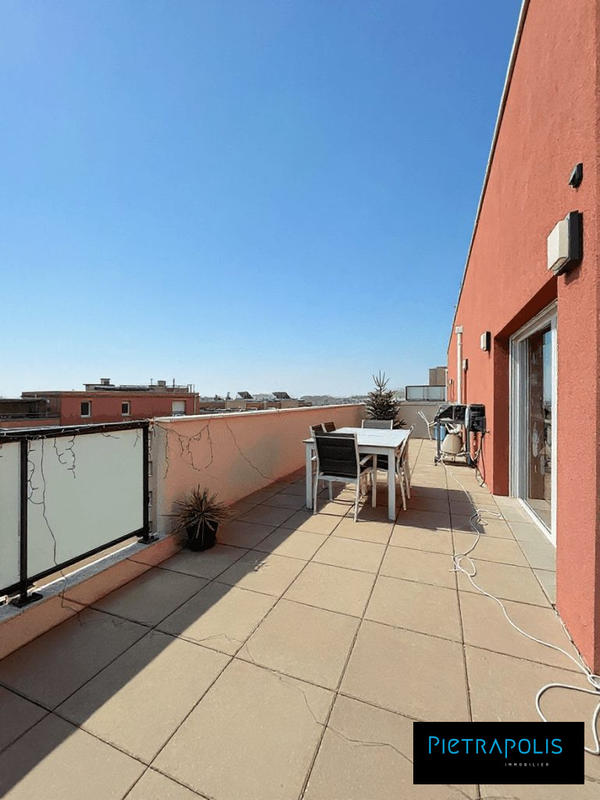 Appartement - 91 m² - 3 pièces