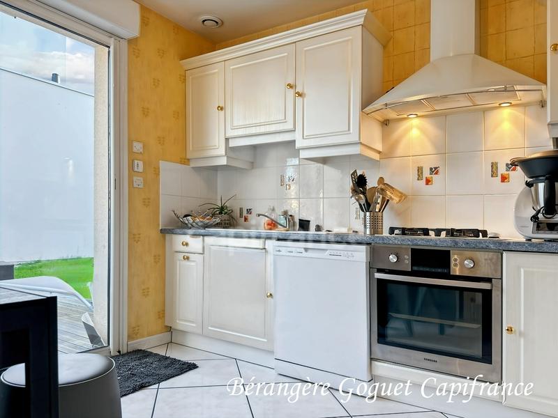 Maison - 93 m² - 5 pièces