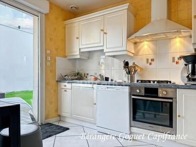 Maison - 93 m² - 5 pièces