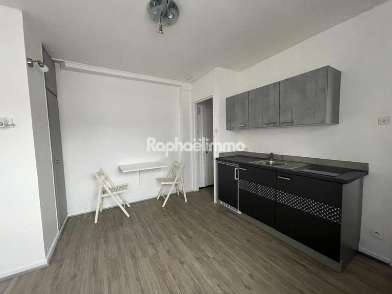 Appartement - 16 m² - 1 pièce