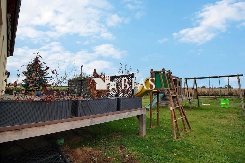 Maison - 109 m² - 5 pièces