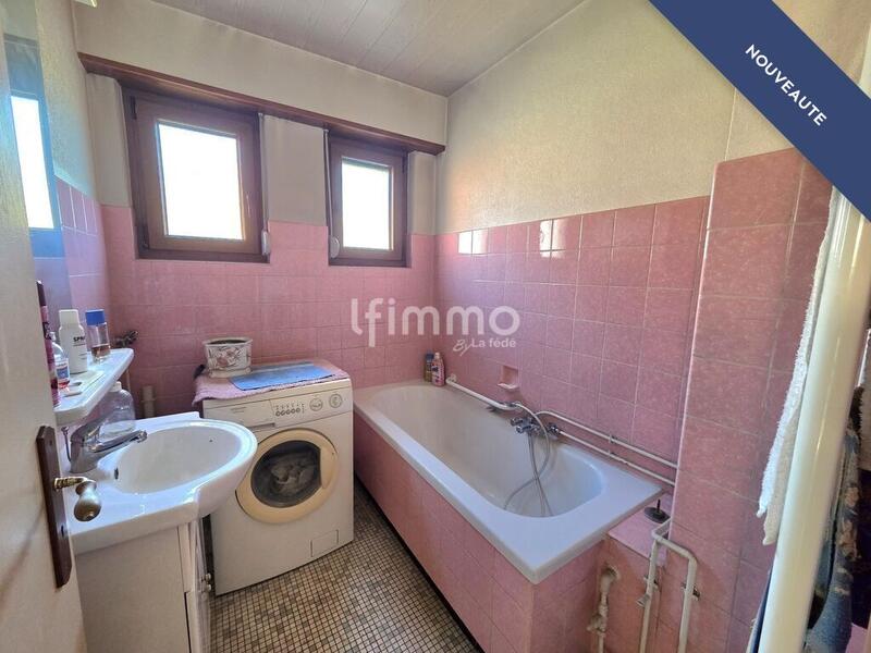 Maison - 96 m² - 5 pièces