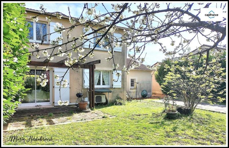 Maison - 107 m² - 5 pièces